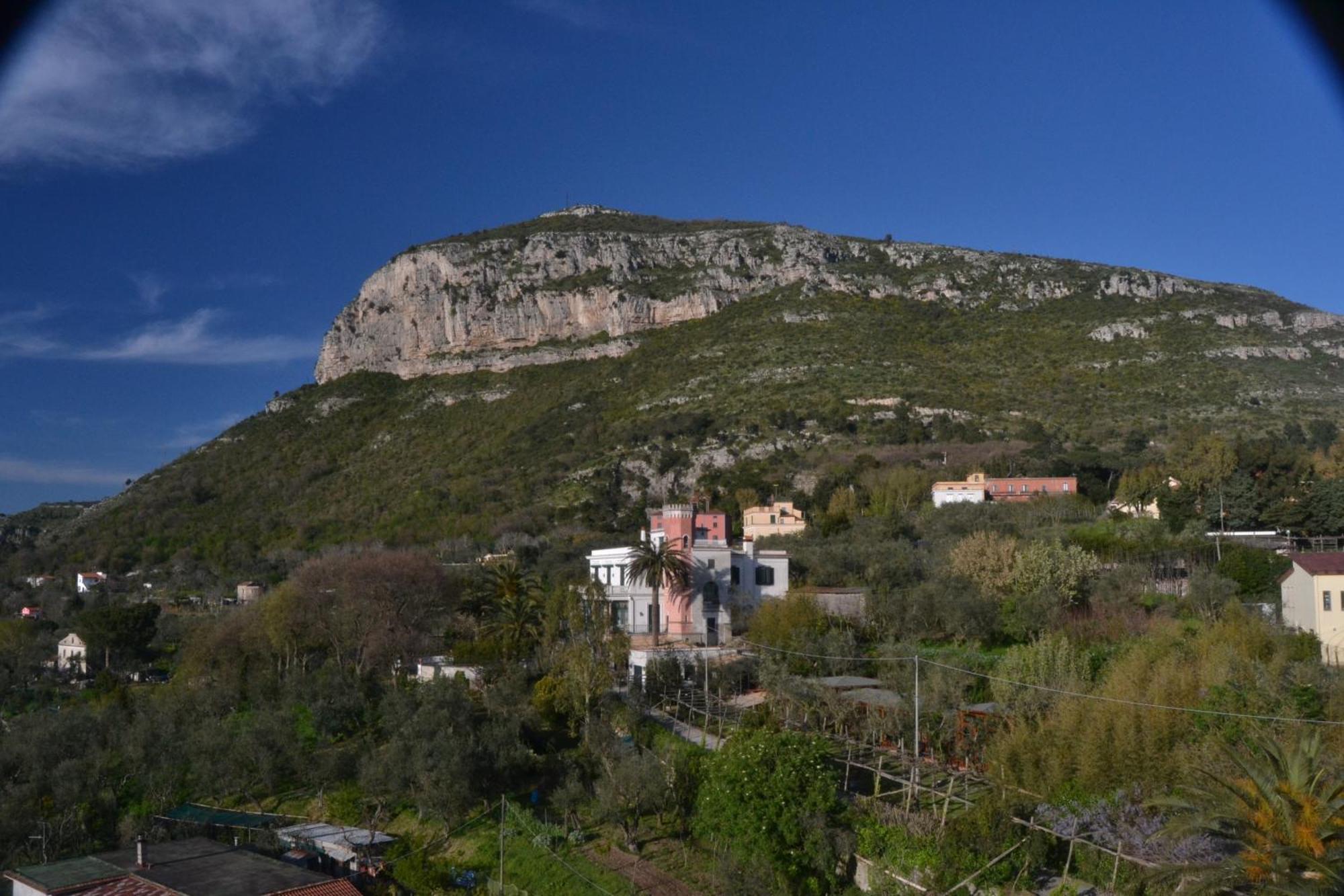 Hotel Royal Hills Piano di Sorrento Exterior photo