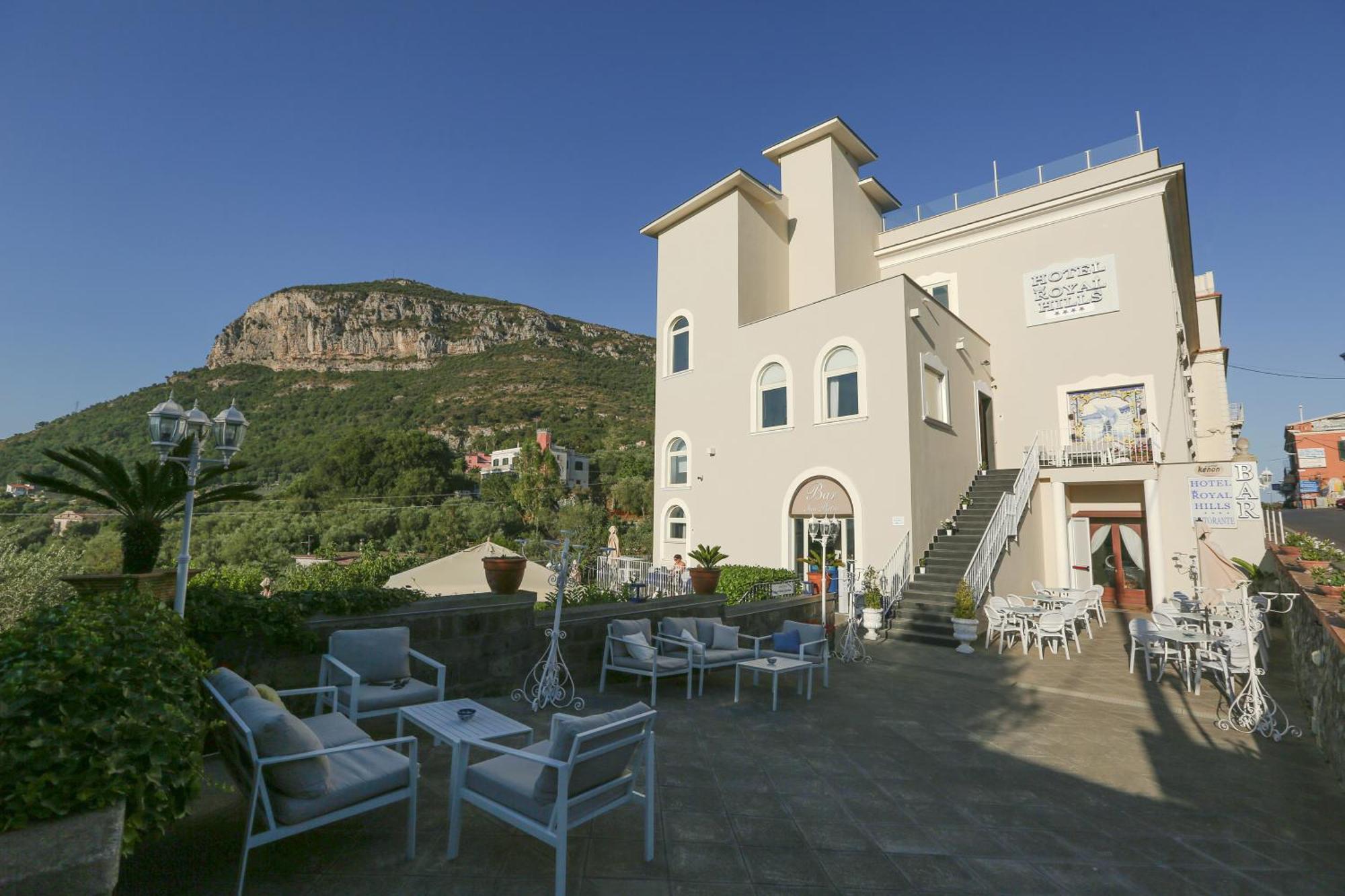 Hotel Royal Hills Piano di Sorrento Exterior photo