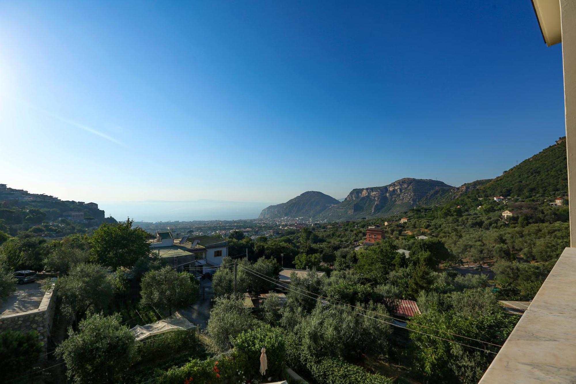 Hotel Royal Hills Piano di Sorrento Exterior photo